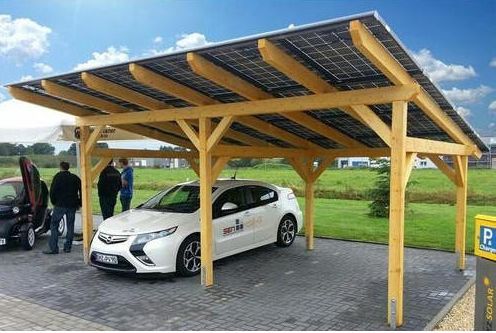 Abri de voiture solaire